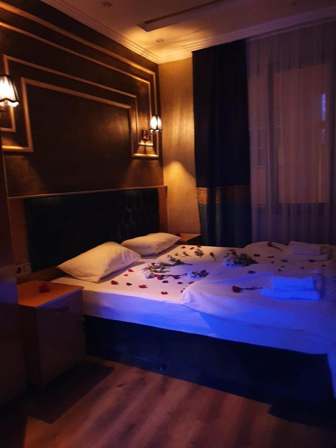 BoNaMi Hotel Istanboel Buitenkant foto